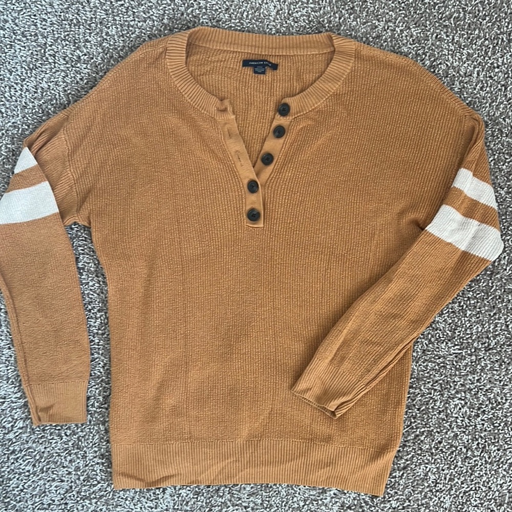 American Eagle sporty sweater